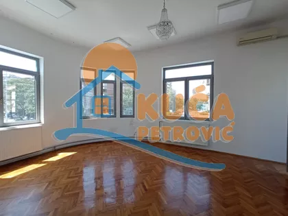 Obrenovićeva | 4zida.rs