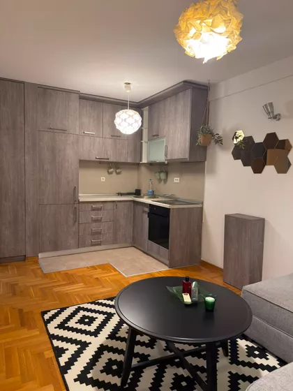 Majke Angeline | 4zida.rs