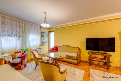 Ulofa Palmea | 4zida.rs