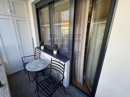 Trg Komenskog | 4zida.rs