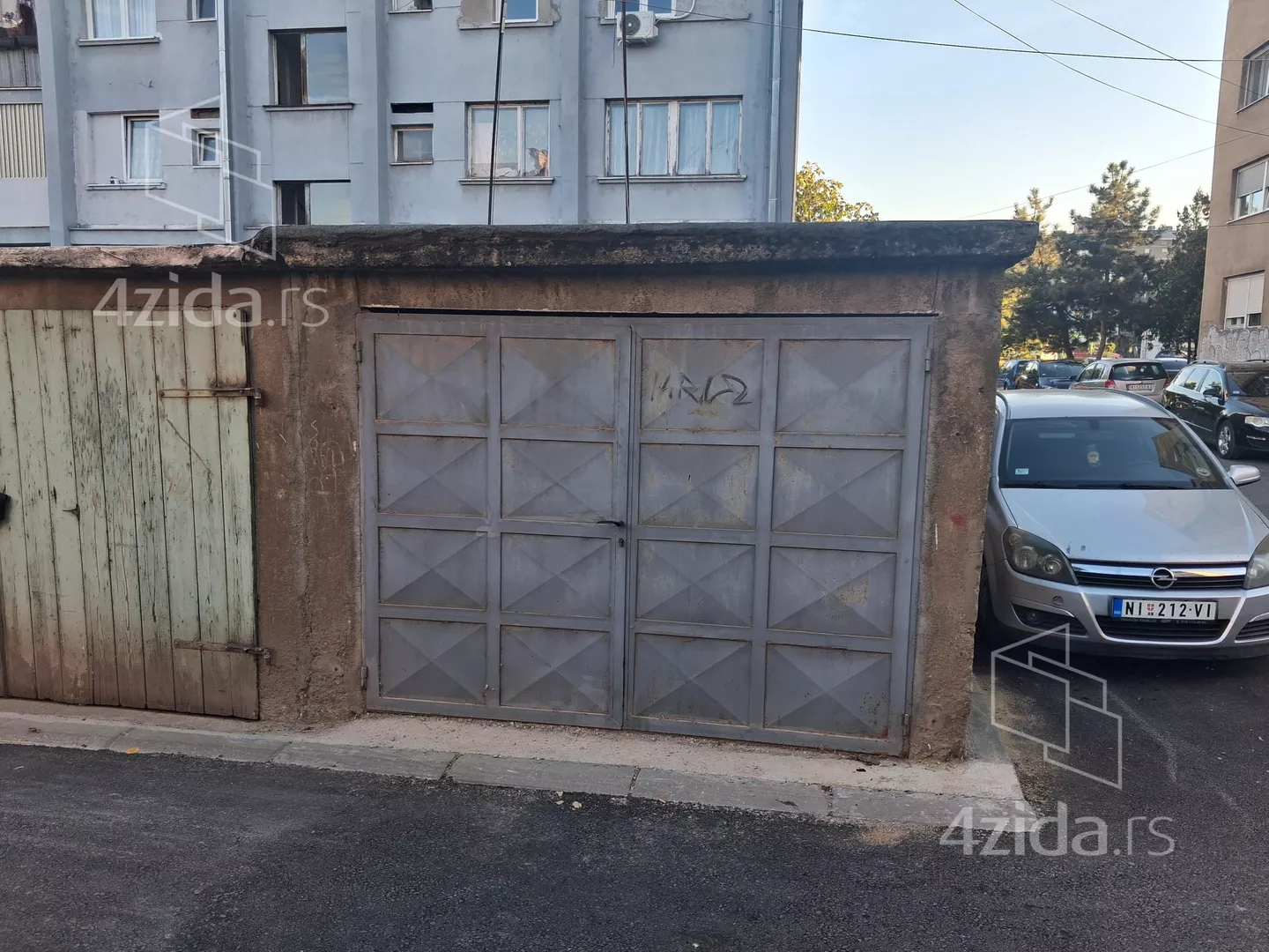 Garaža | 4zida