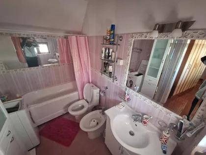 Radnička 147A | 4zida.rs