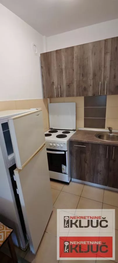 Železnička stanica | 4zida.rs