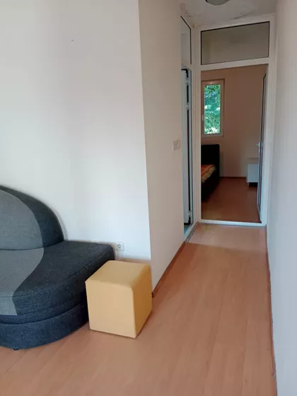 Karađorđeva | 4zida.rs