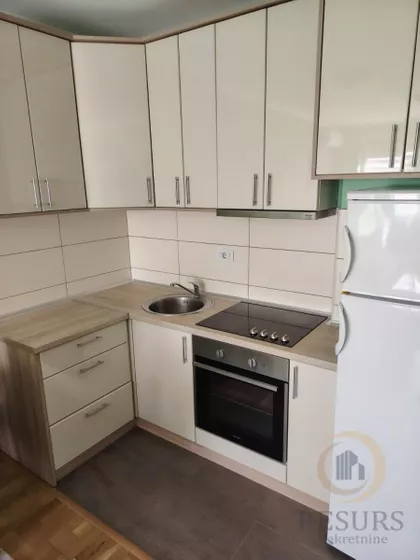 Novo Naselje | 4zida.rs