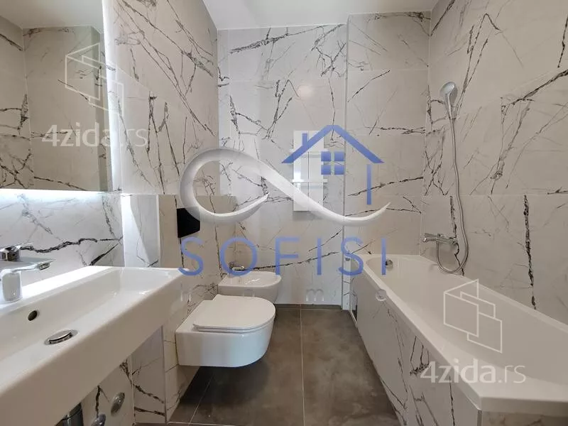 Petosoban stan | 4zida