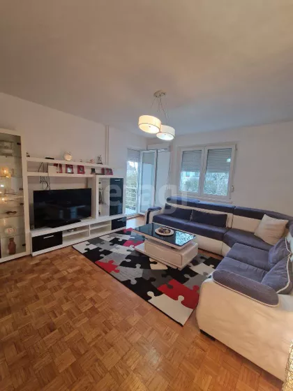 Dvadesetog Oktobra | 4zida.rs