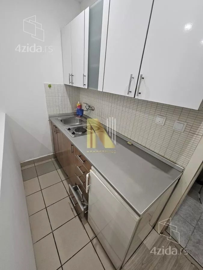 Garsonjera | 4zida