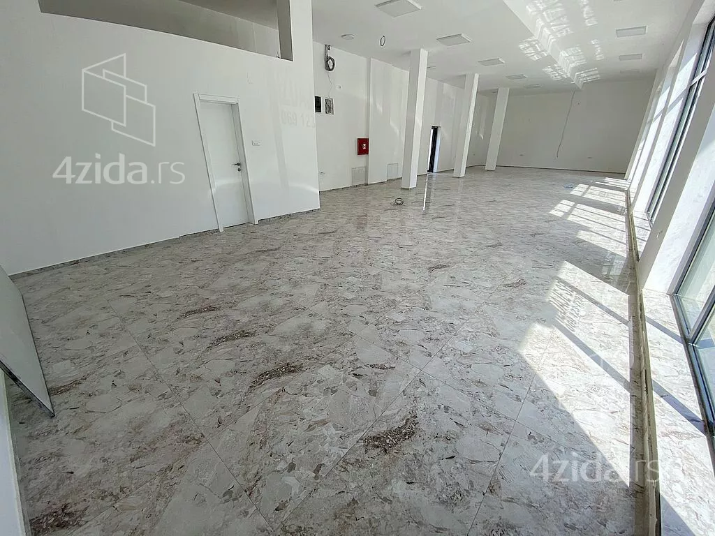 Poslovni prostor | 4zida