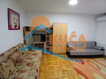 Ćirila i Metodija | 4zida.rs