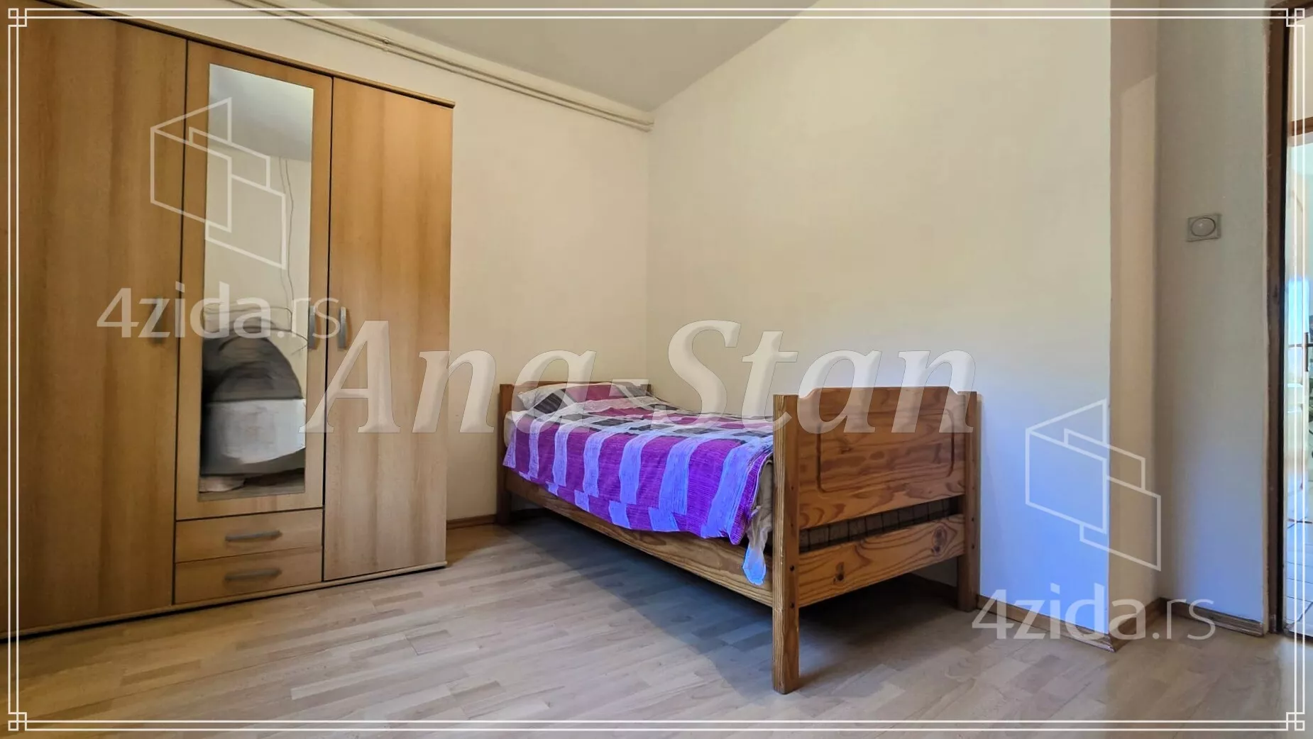 3-etažna kuća | 4zida