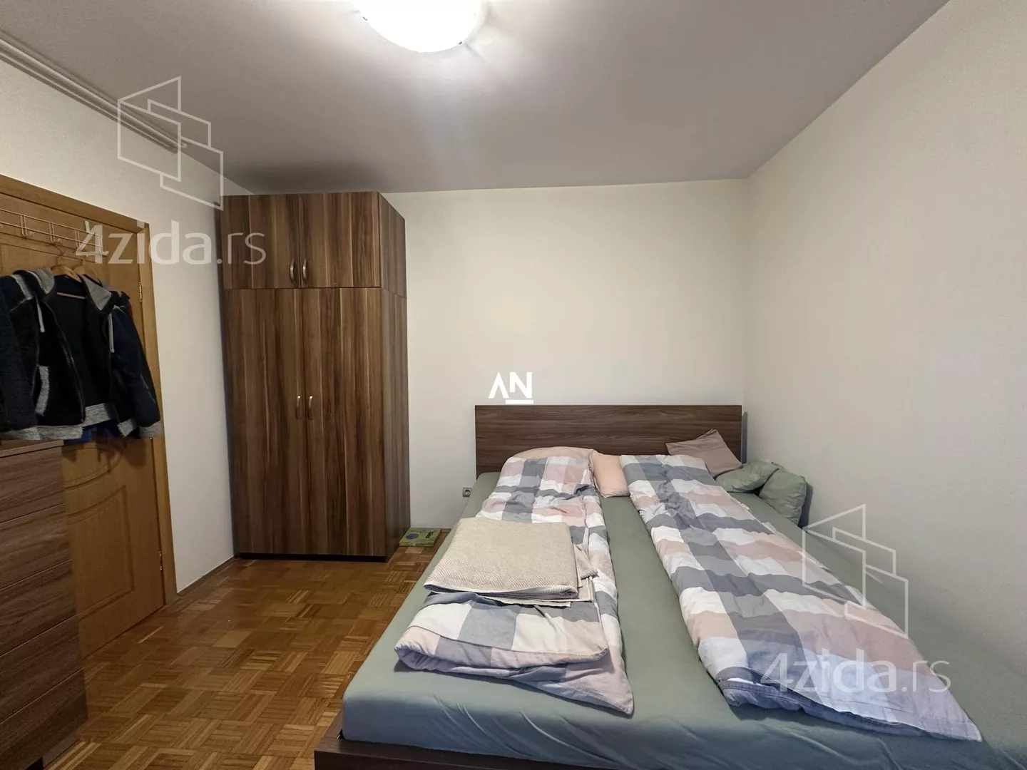 4-etažna kuća | 4zida