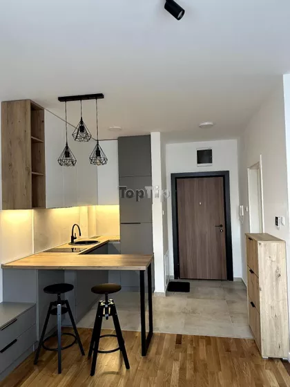 Radijalac | 4zida.rs