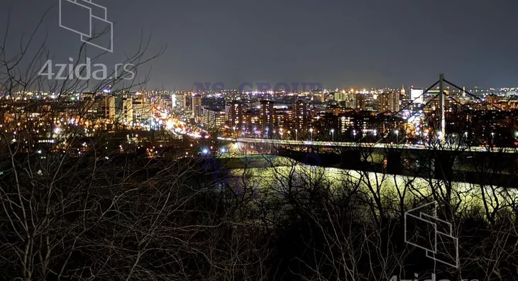 Četvoroiposoban stan | 4zida