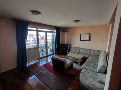 Bulevar Oslobođenja | 4zida.rs