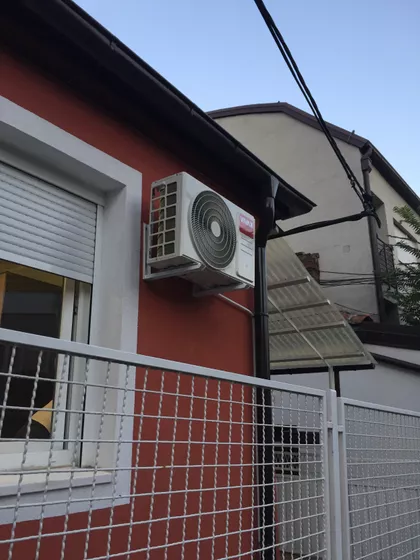 Južni Bulevar | 4zida.rs