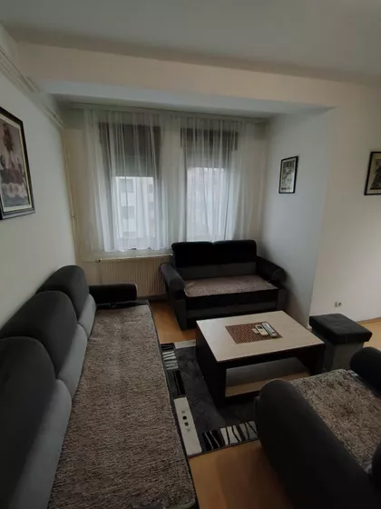 Vuka Karadžića 22 | 4zida.rs