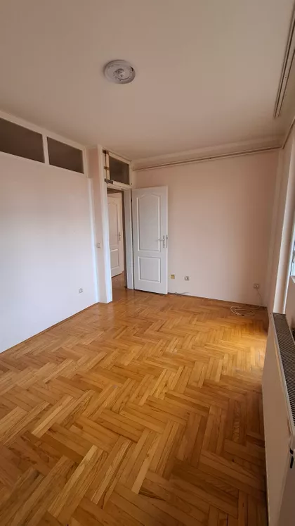 Gradske lokacije | 4zida.rs