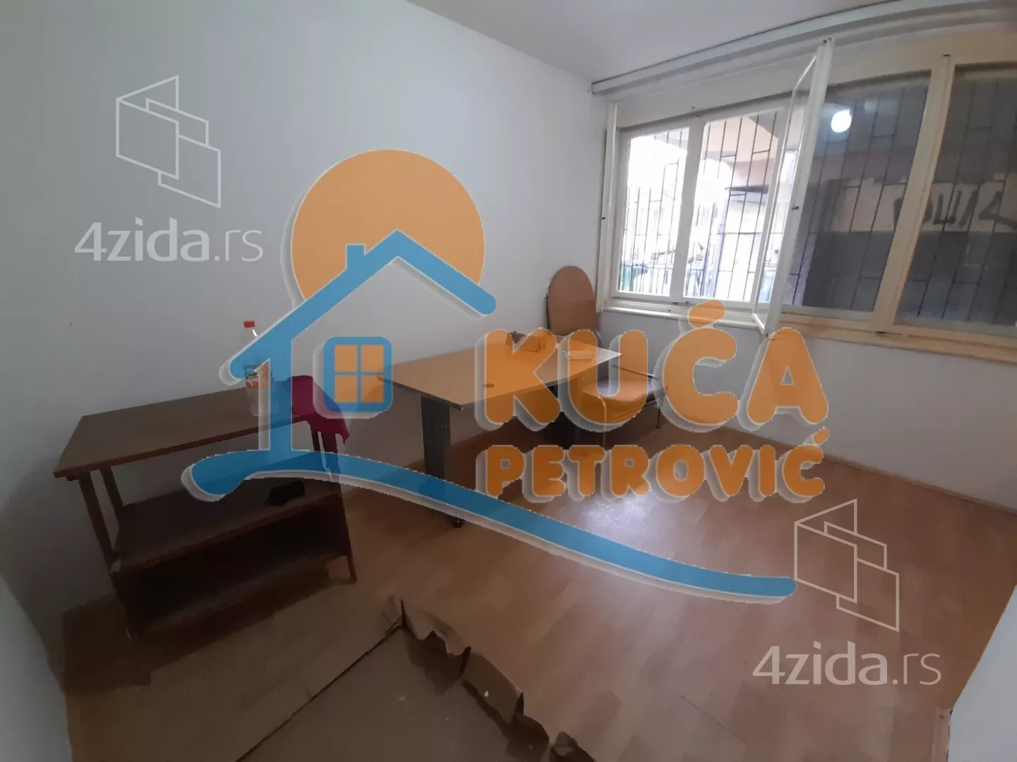 Lokal | 4zida