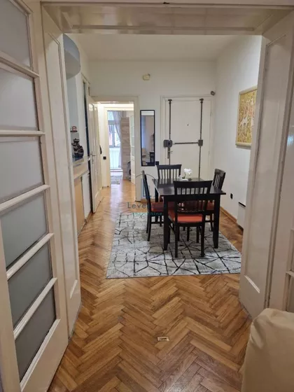 Vukov Spomenik | 4zida.rs