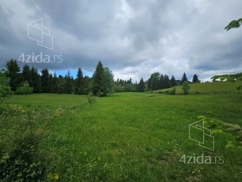 Plac | 4zida