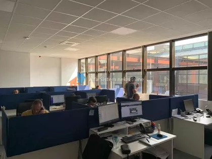 Blok 11c - Stari Merkator | 4zida.rs