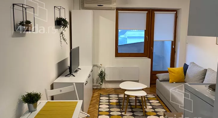Garsonjera | 4zida