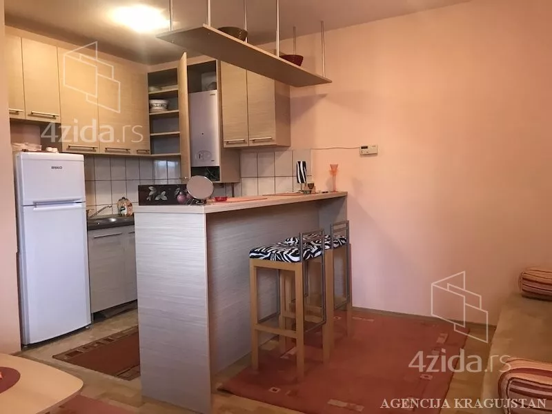 Garsonjera | 4zida