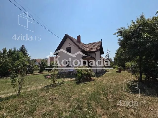 Kuća | 4zida