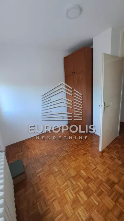 Dr Ivana Ribara | 4zida.rs