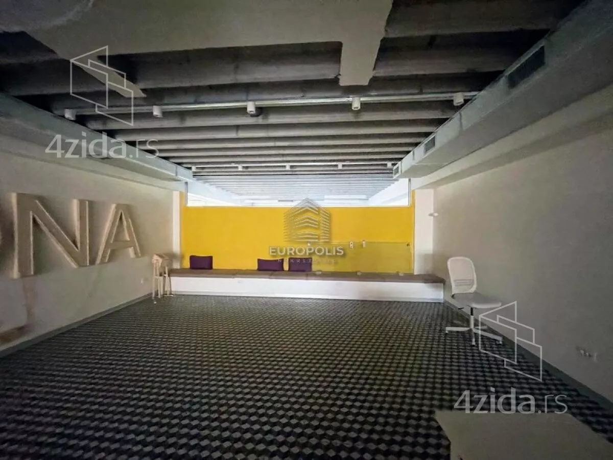 Poslovni prostor | 4zida