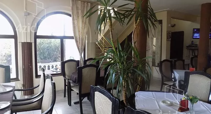 Poslovna zgrada | 4zida