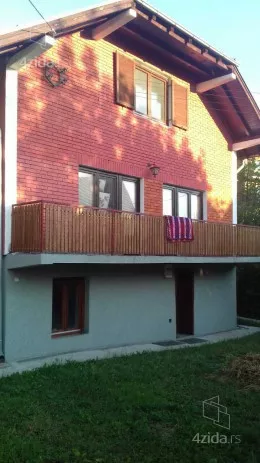 3-etažna kuća | 4zida