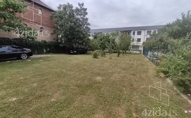 Građevinsko zemljište | 4zida