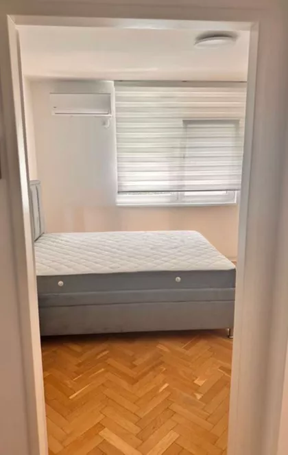 Učiteljsko Naselje | 4zida.rs