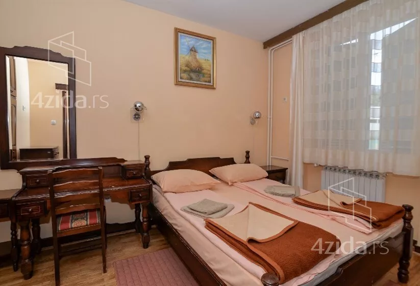 Turistički objekat | 4zida