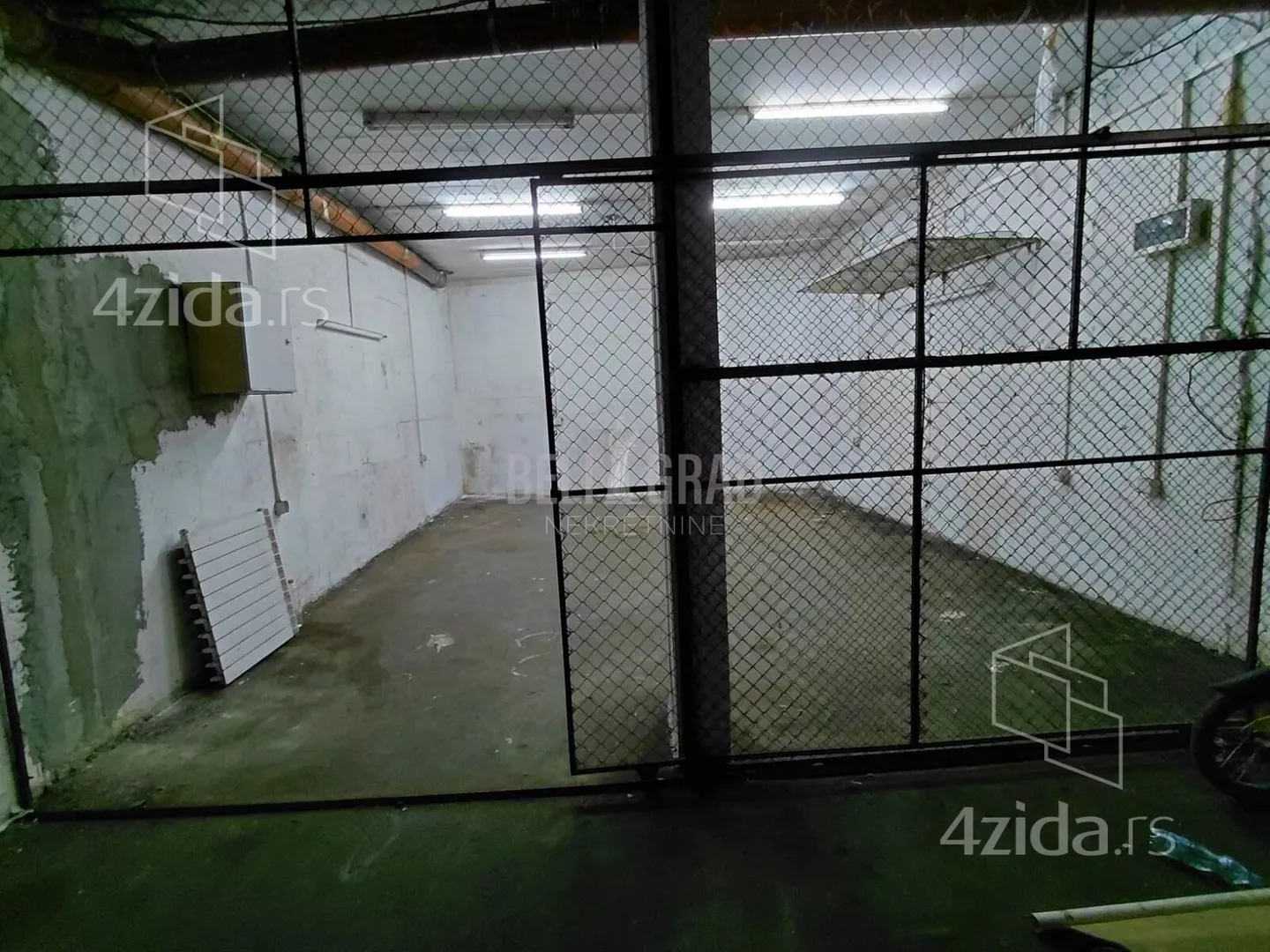 Garaža | 4zida