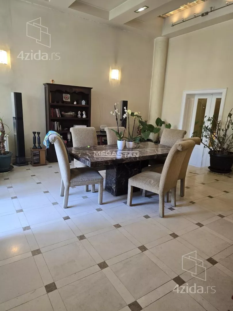 3-etažna kuća | 4zida