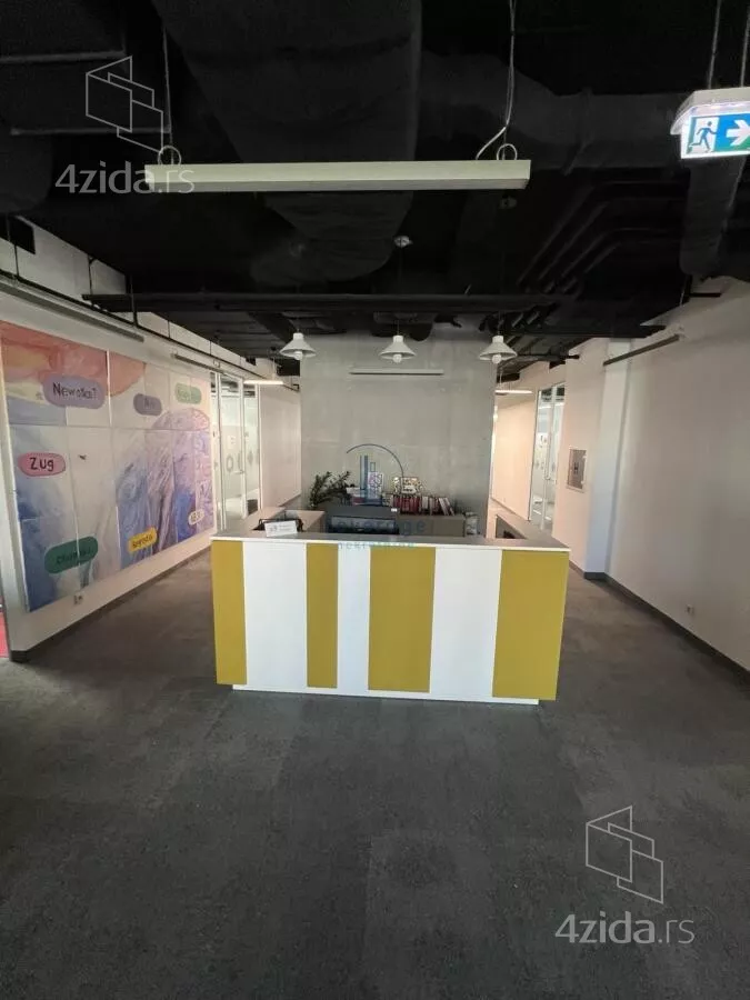 Poslovni prostor | 4zida