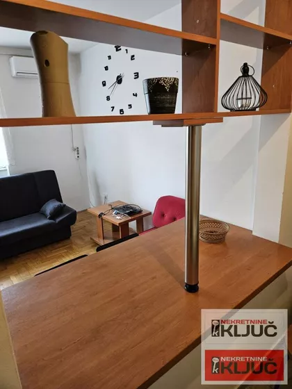 Rotkvarija | 4zida.rs