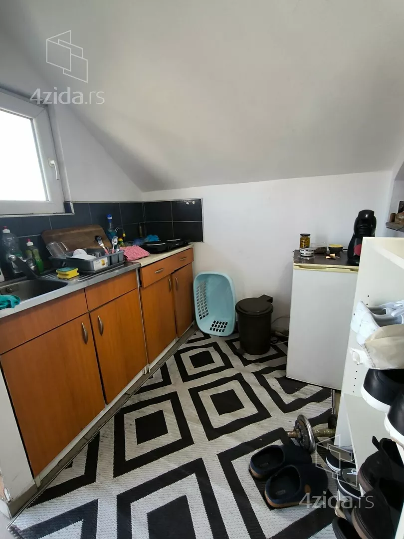 4-etažna kuća | 4zida