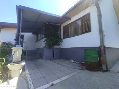 Boleč | 4zida.rs