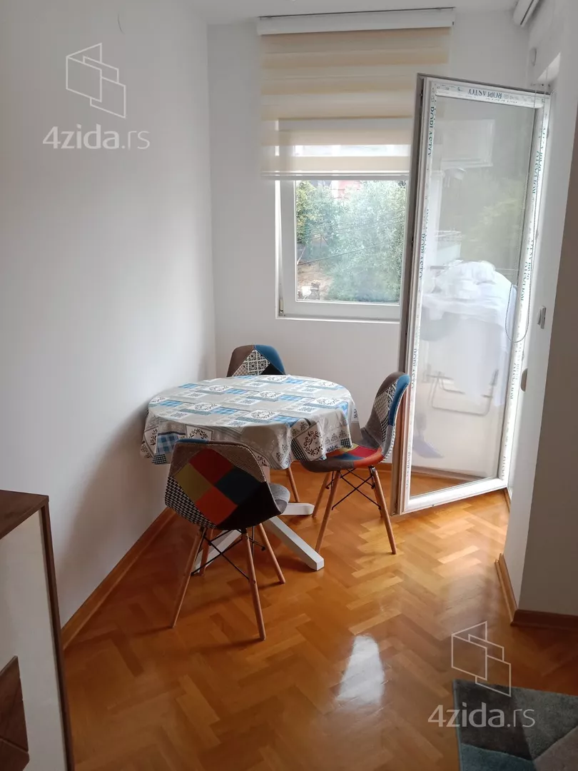 Garsonjera | 4zida