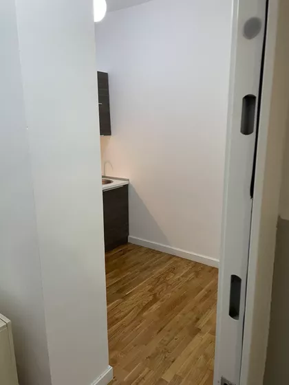 Karađorđeva | 4zida.rs