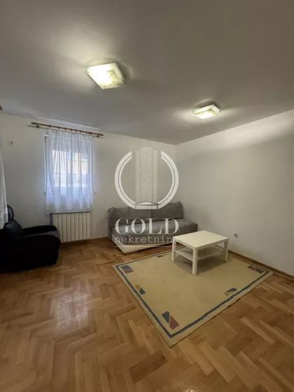 Boška Petrovića | 4zida.rs