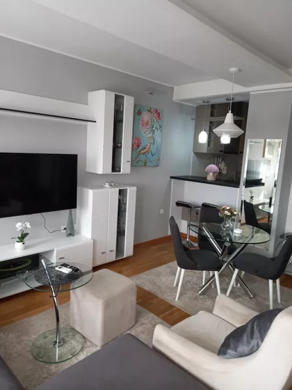 Hilandarska | 4zida.rs