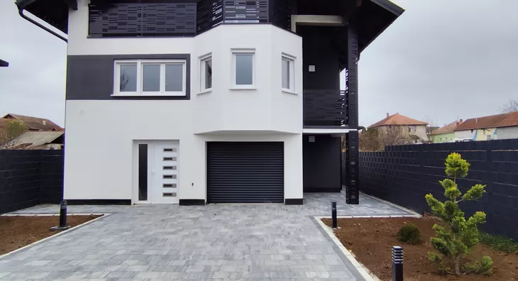 3-etažna kuća | 4zida