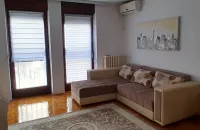 Novi Sad, Gradske lokacije, Stari Grad, Trg Mladenaca | 4zida.rs | 4zida.rs