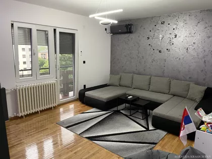 Centar preko Lepenice | 4zida.rs