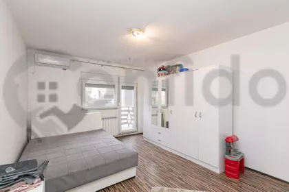 Dušana Maksina | 4zida.rs